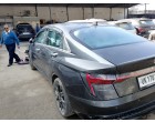 Damaged Hyundai, UK-17U-2210