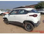 Damaged Tata UP-79AE-1239 